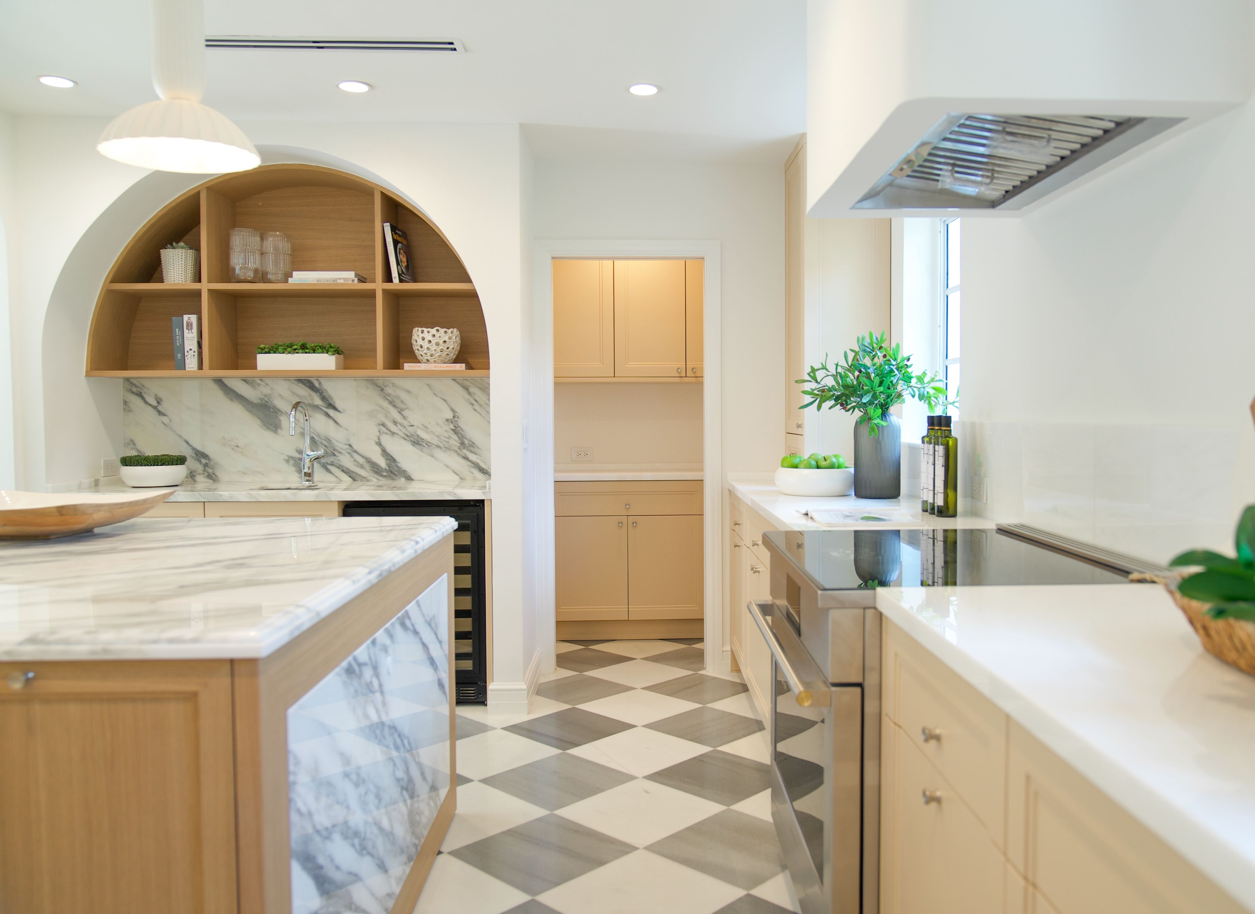 Contemporary Mediterranean Kitchen