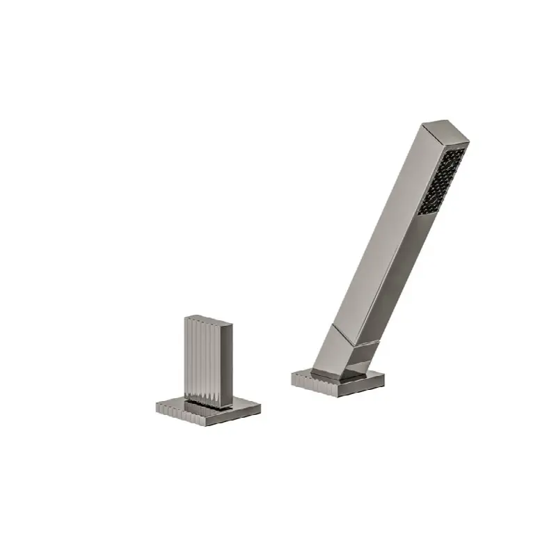 Deck mounted roman diverter valve and handshower assembly
