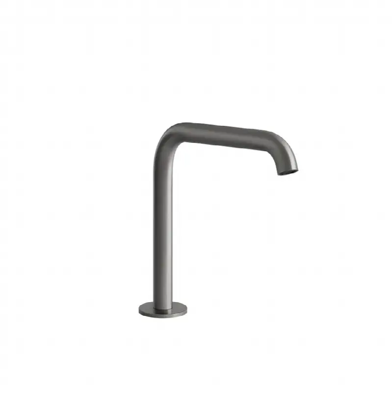 Medium basin spout