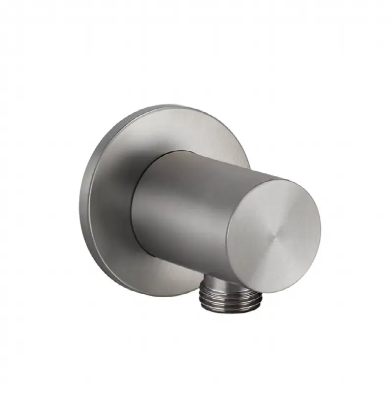 Wall elbow with backplate
