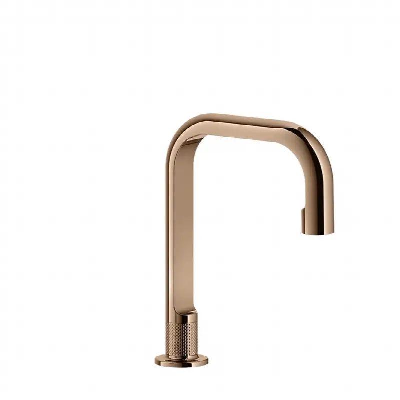 Medium basin spout