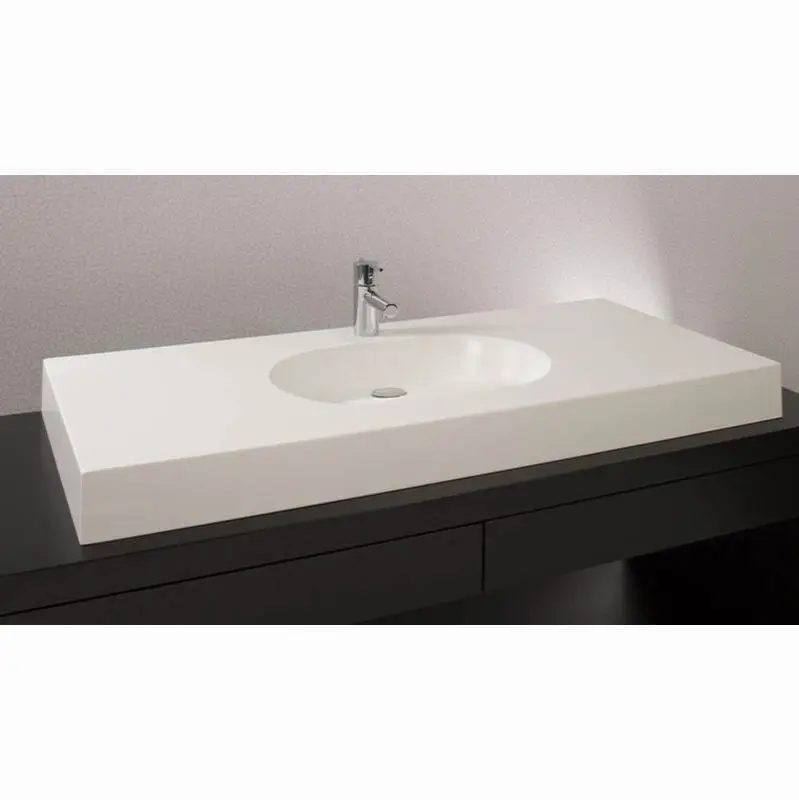 Lav - Ove - 48 X 22 X 4 - Center - Pc O/F - 3 Holes 8" C/C