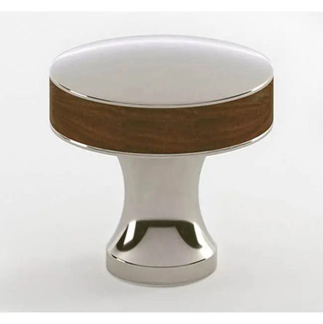Manor 1-1/2" Walnut Knob - Engraved