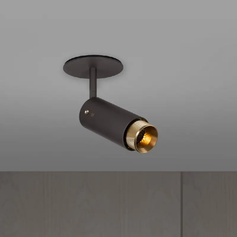 Exhaust Spot / Cross / Graphite / Brass