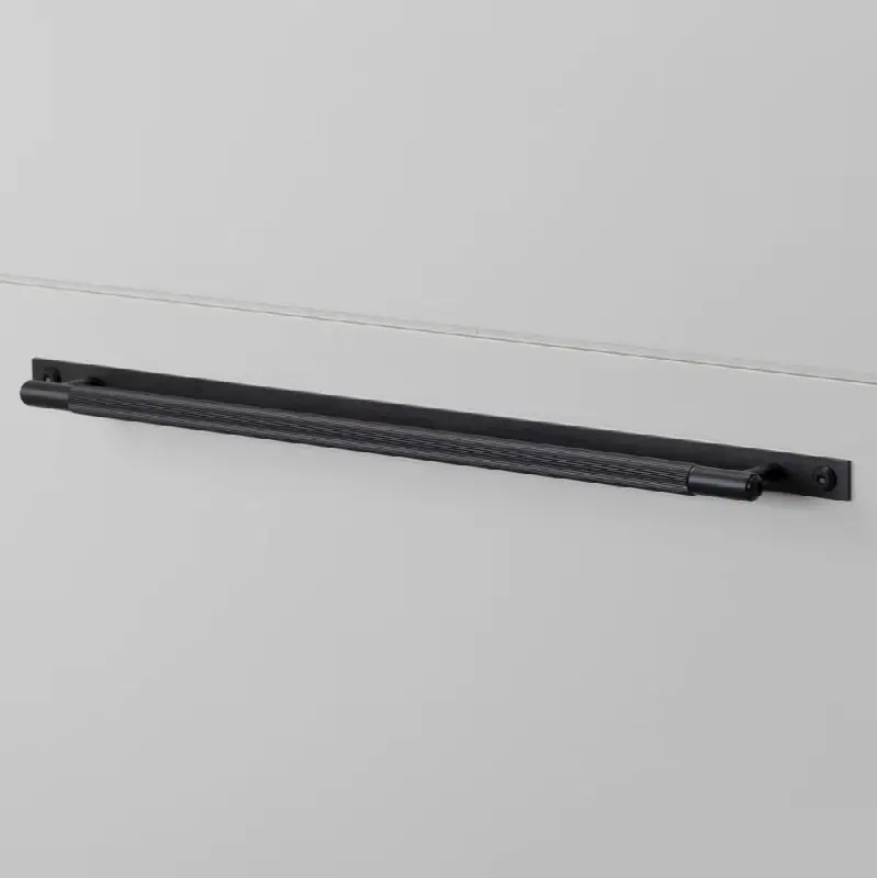 Pull Bar / Plate / Linear / Large / Black