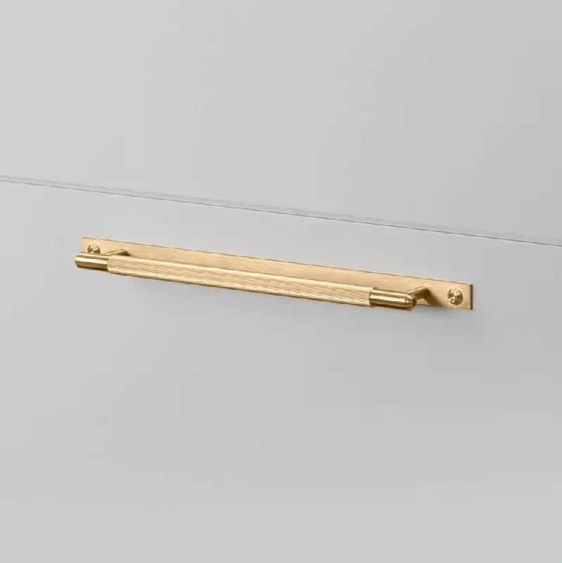 Pull Bar / Plate / Linear / Medium / Brass