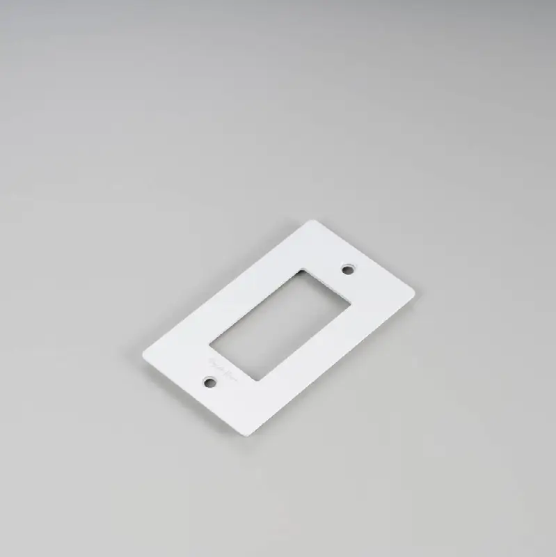 1G Plate / Logo / White