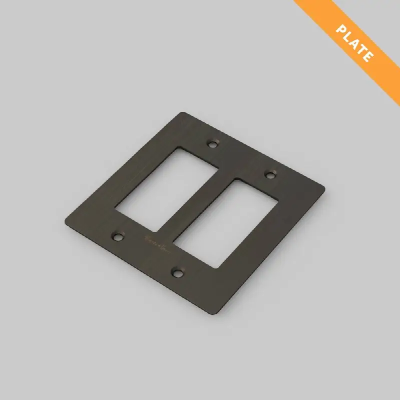 2G Plate / Logo / Smoked Bronze