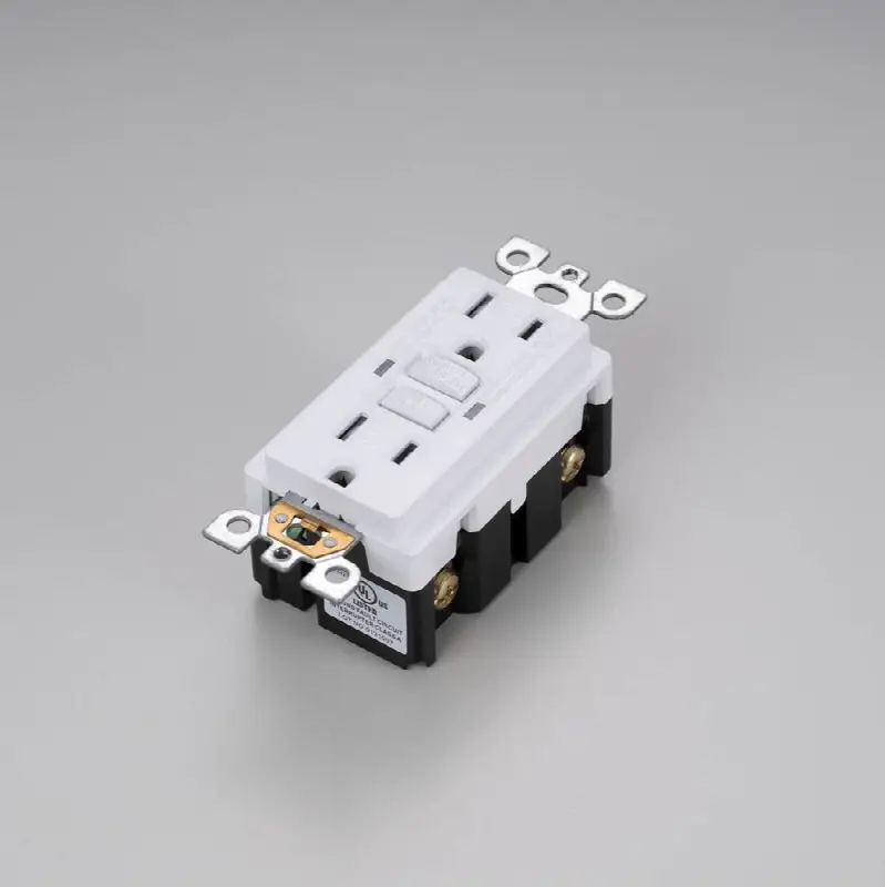 Outlet Module / Duplex Gfci / White