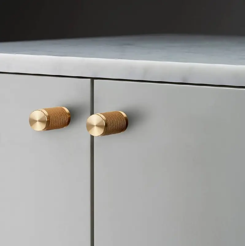 Furniture Knob / Cross / Brass