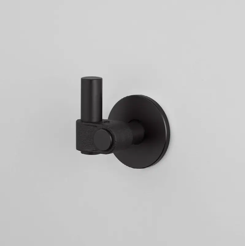 Hook / Cast / Welders Black