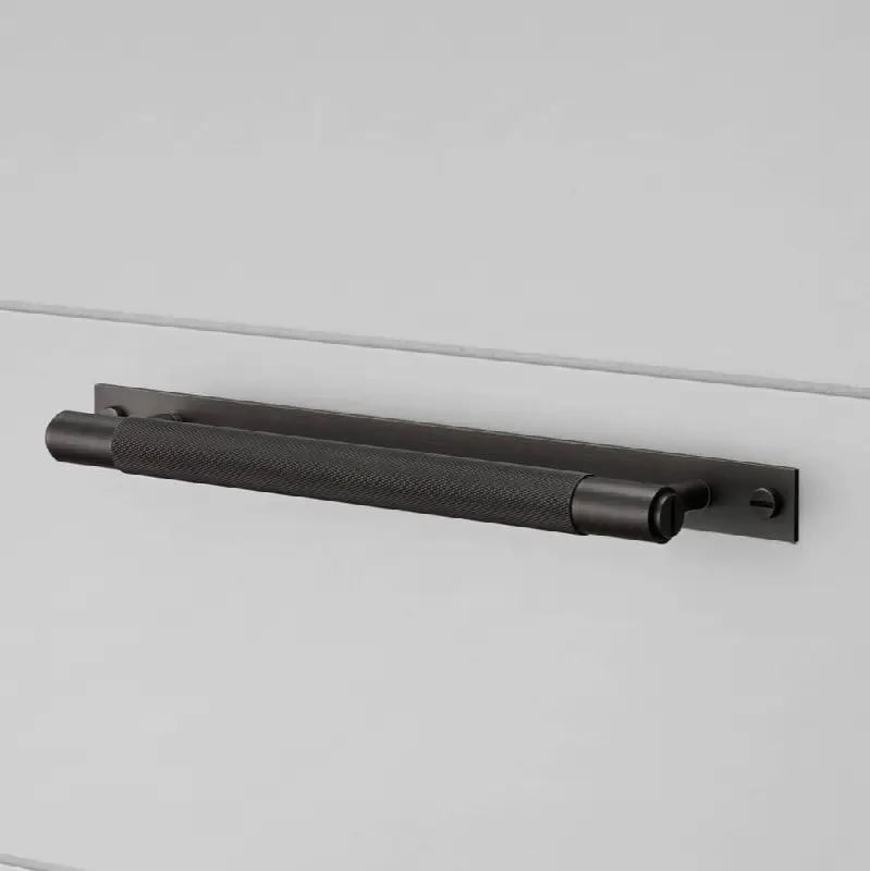 Pull Bar / Plate / Cross / Smoked Bronze / Large