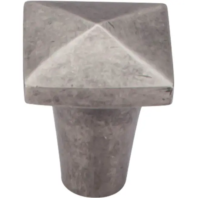 Aspen 7/8" Length Square Knob
