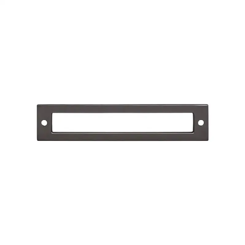 Hollin 5 1/16" Center to Center Pull Backplate