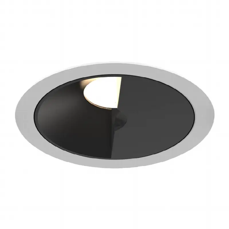 Oscar Medium 15W Round White Trim Black Baffle Wall Wash Wide 3000K Clear Lens
