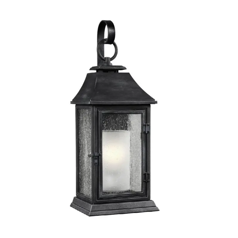 Shepherd Medium Lantern